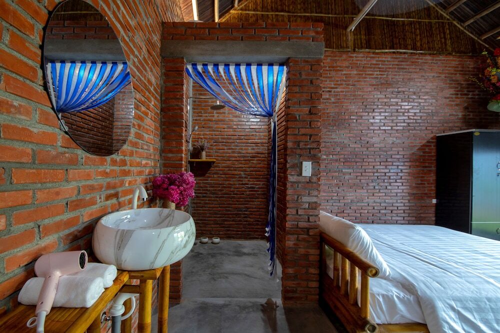 Диенбан: Ba's Garden Beachside Homestay
