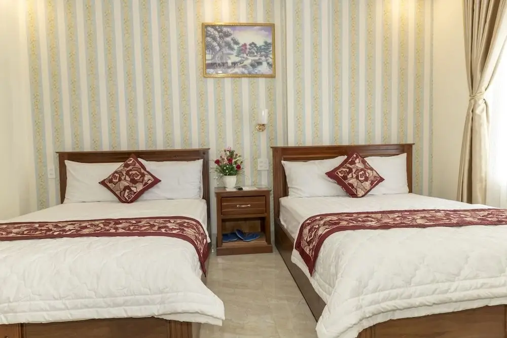 Куинён: Linh Lan Hotel