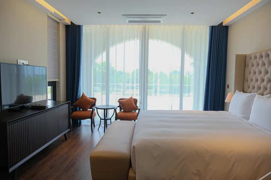 Лыонгшон: Wyndham Sky Lake Resort and Villas