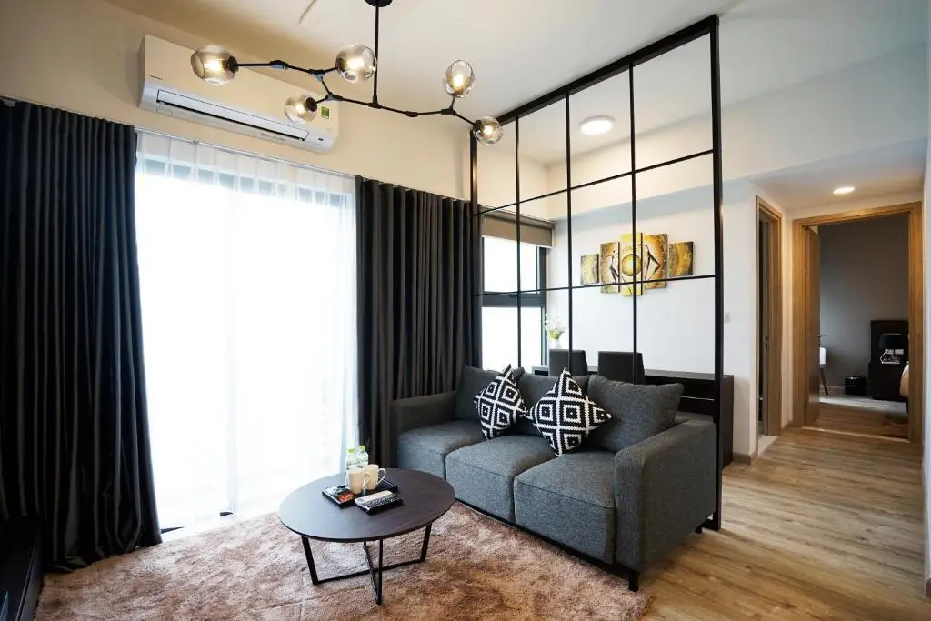 Бакнинь: The First Stay Hotel