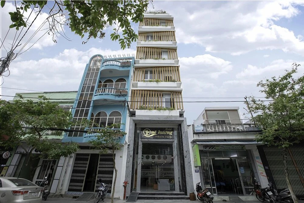 Que Huong Hotel — фото 1