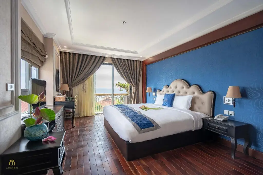 Куинён: La Maison Boutique Hotel