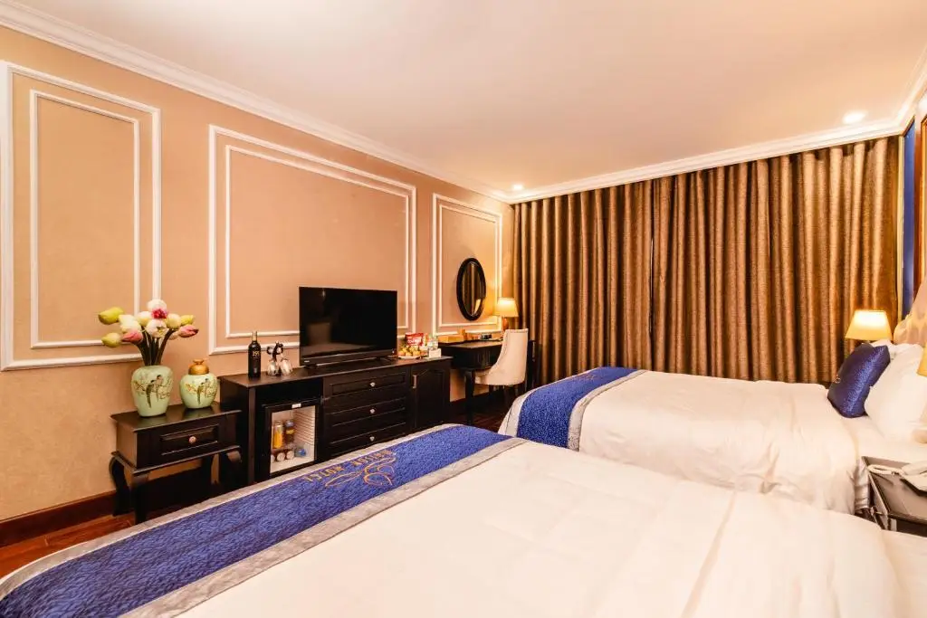 Куинён: La Maison Boutique Hotel