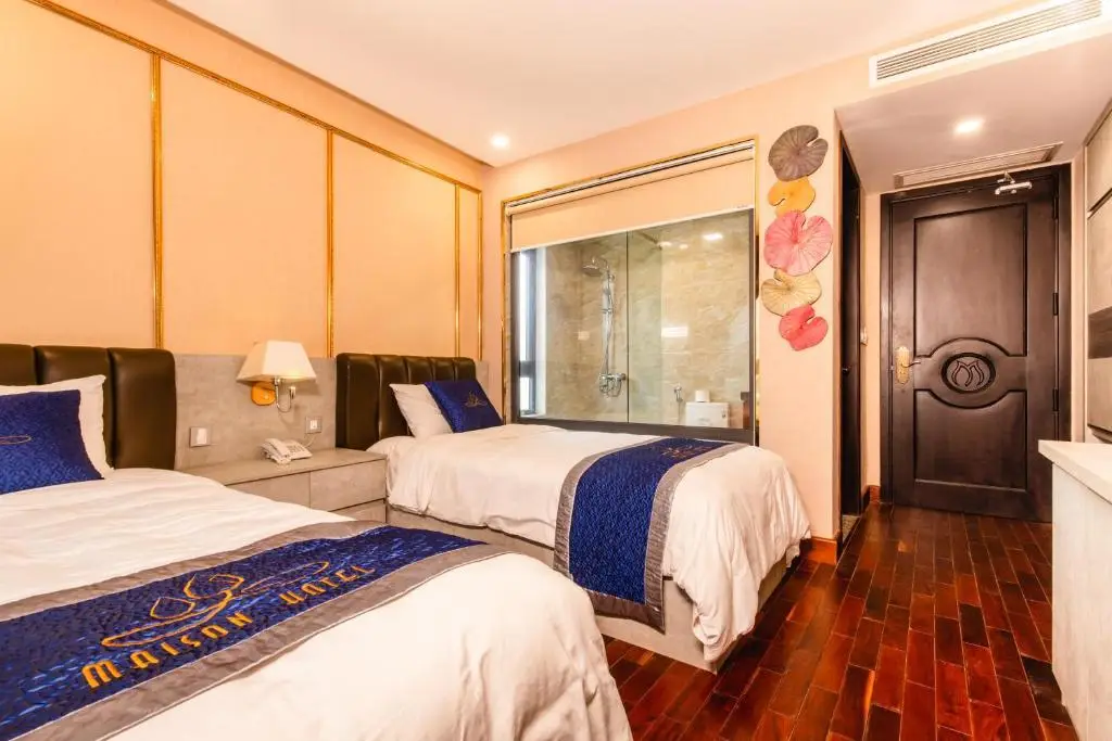 Куинён: La Maison Boutique Hotel