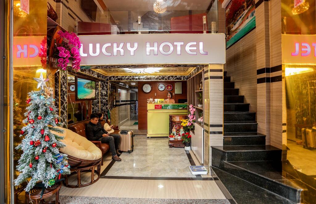 Lucky Hotel — фото 1
