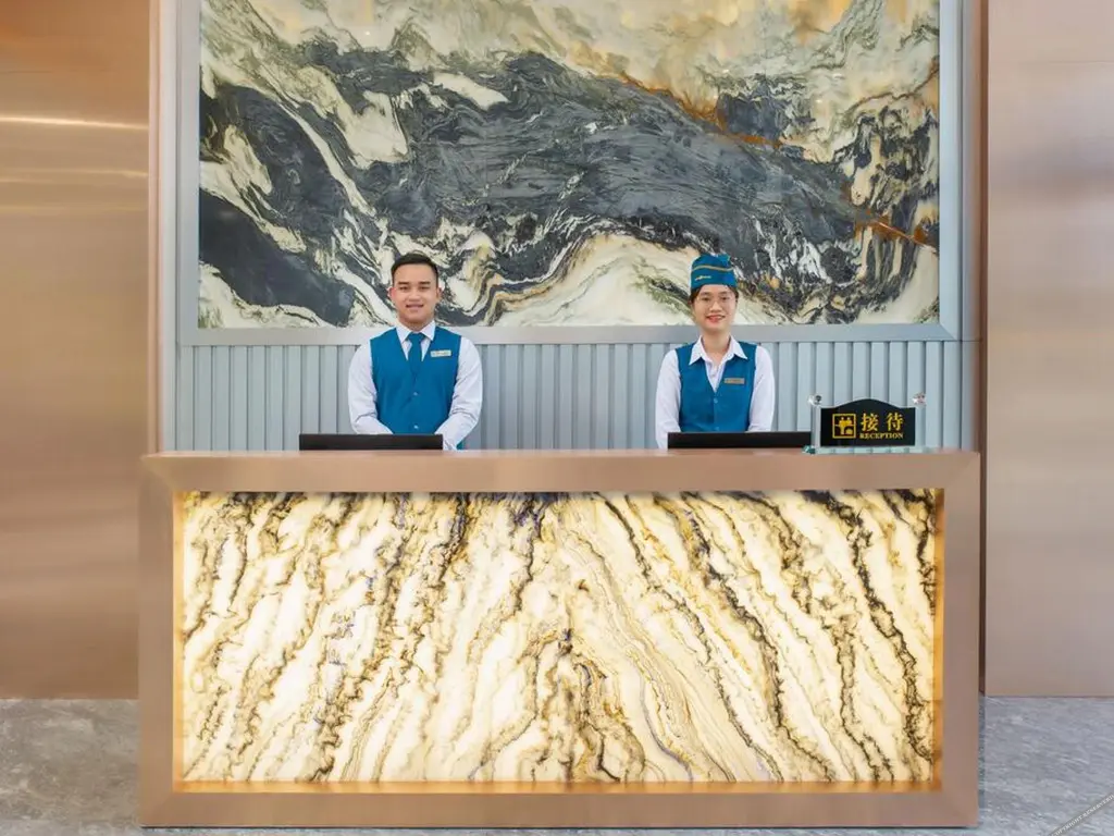 Дананг: Calix Hotel