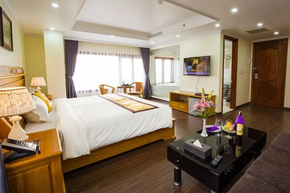Халонг: Thai Son Luxury Hotel