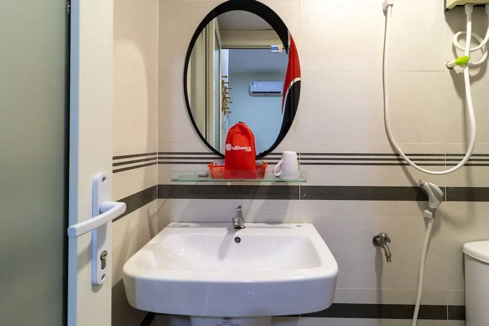 Хошимин: RedDoorz near Lotte Cinema Cong Hoa