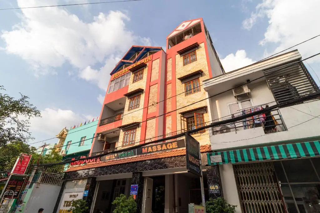 RedDoorz @ Phan Huy Ich street — фото 1