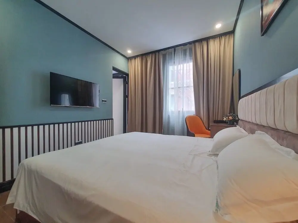 Халонг: Buu Dien Halong Hotel