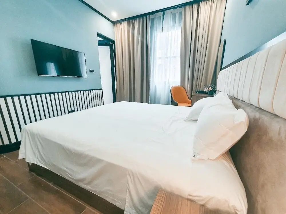 Халонг: Buu Dien Halong Hotel