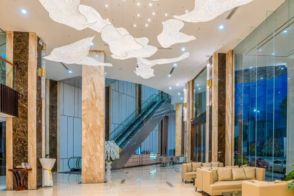 Халонг: Paddington Hotel Halong Bayview