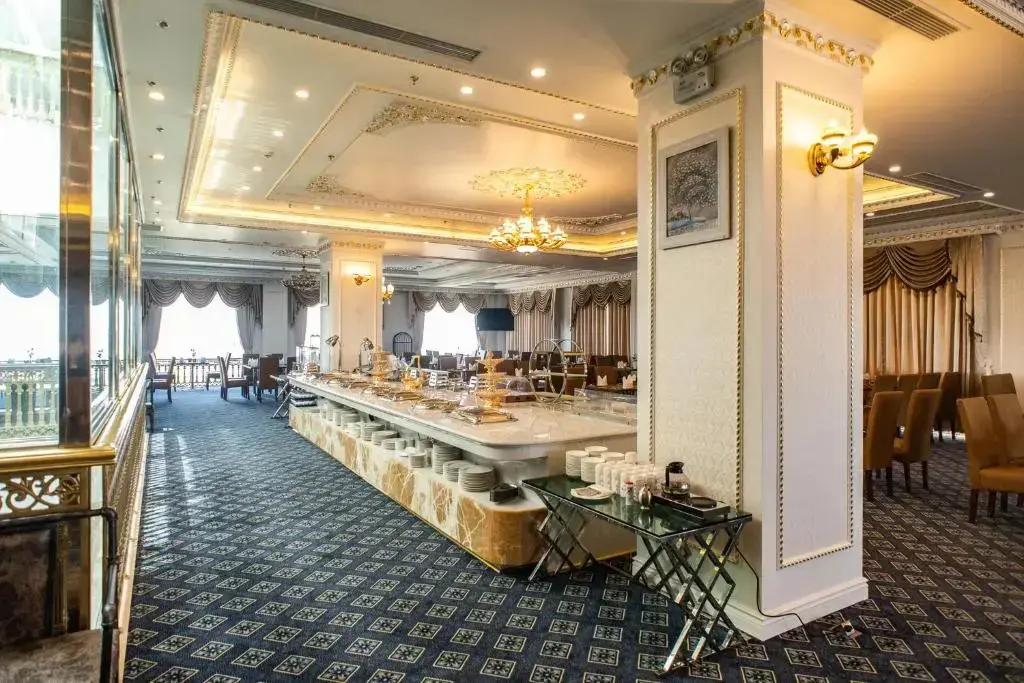 Хайфон: The Shine Hotel