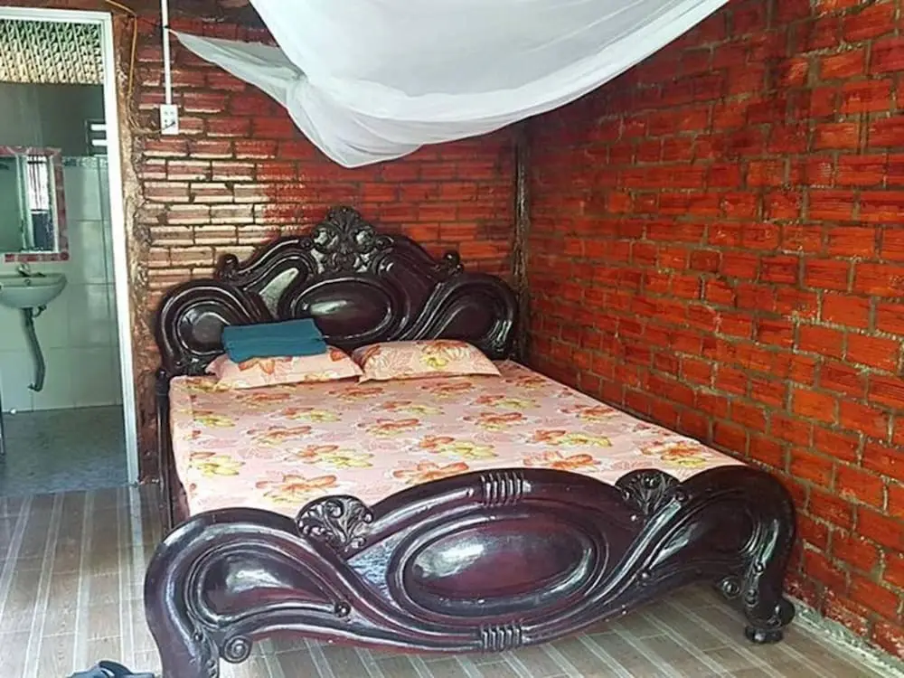 Бенче: Peaceful Homestay in the Middle of Fruit Garden - Rooms With Private Toilets