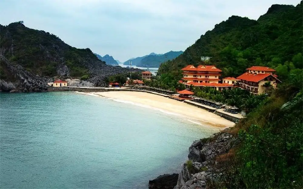 Халонг: Halong Overnight In Cat Ba Island