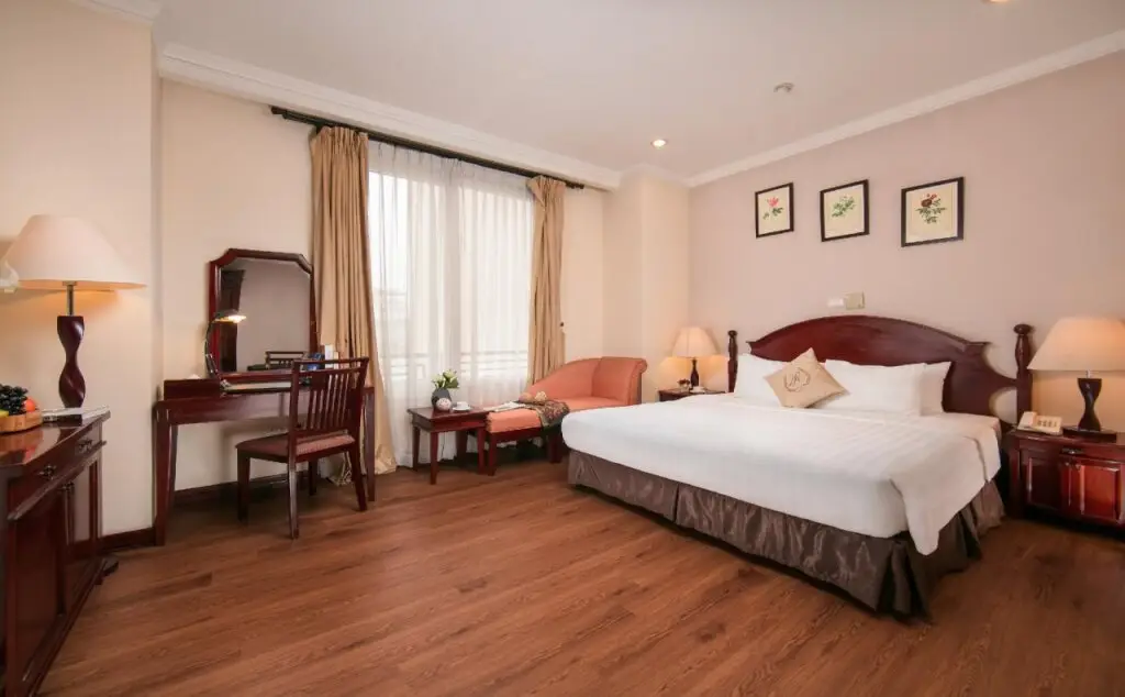 Ханой: A25 Hotel - 15 Tran Quoc Toan