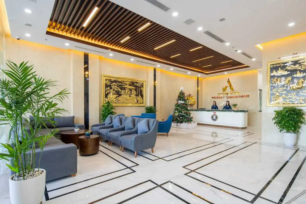 Дананг: Avenis Hotel