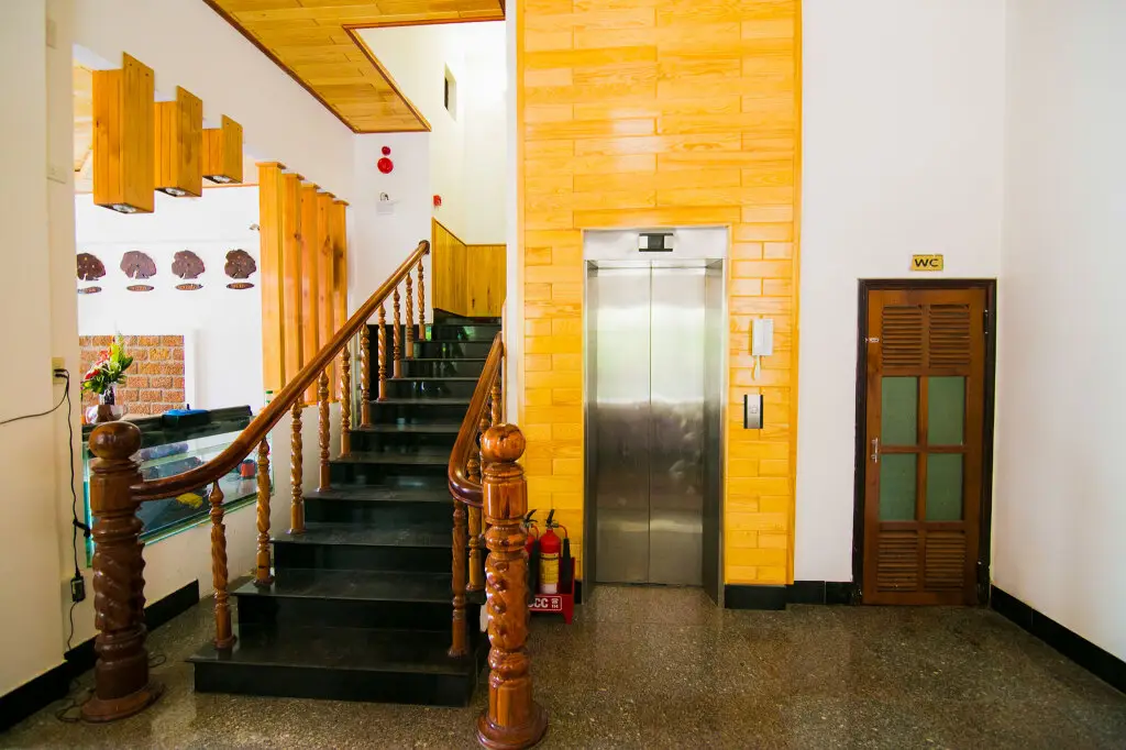 Куинён: Dong Phuong Hotel