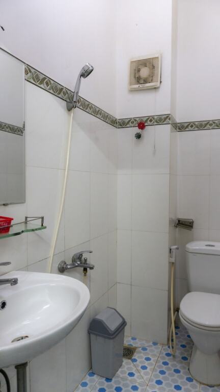 Хошимин: Ngoc Trinh Hotel Binh Tan