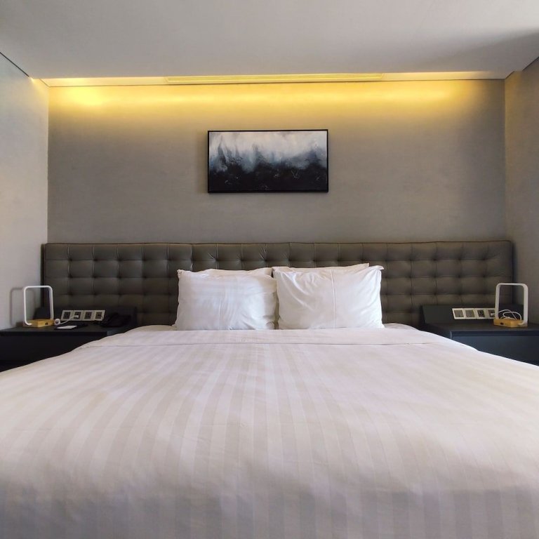 Дананг: M SUITE Danang Beach