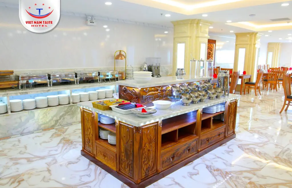 Куинён: Vietnam Taste Hotel Quy Nhon - Beachfront