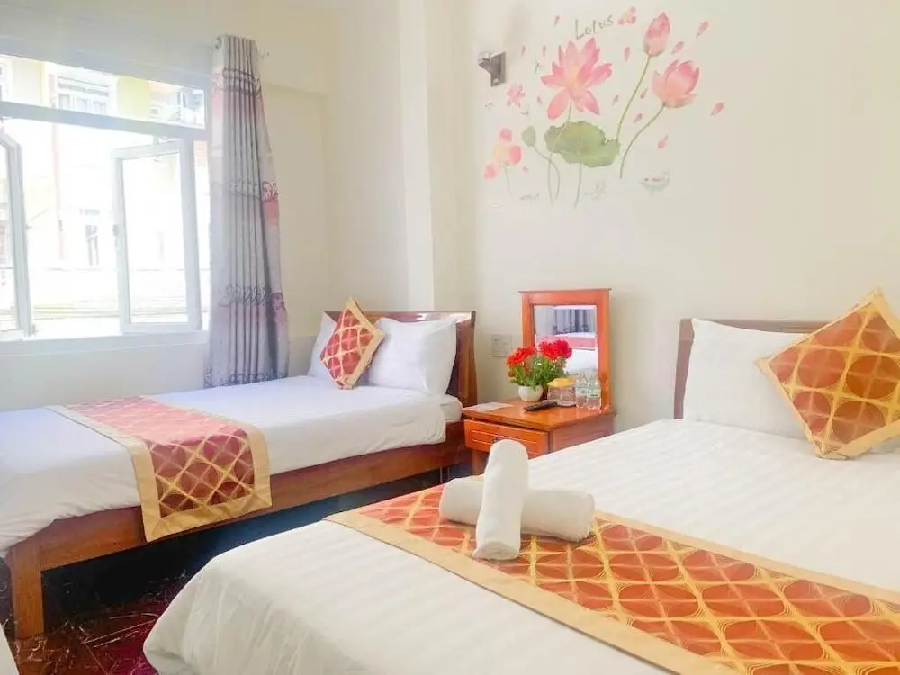Hưng Phát Hotel — фото 1