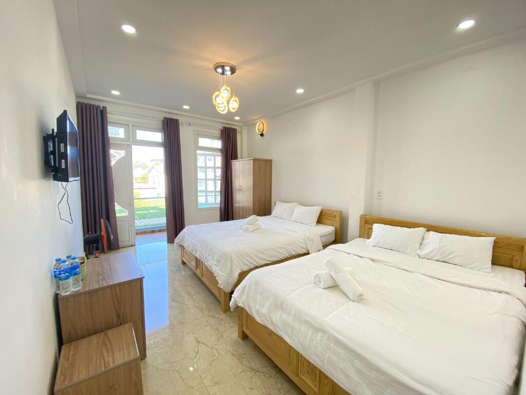 Далат: Sunny House