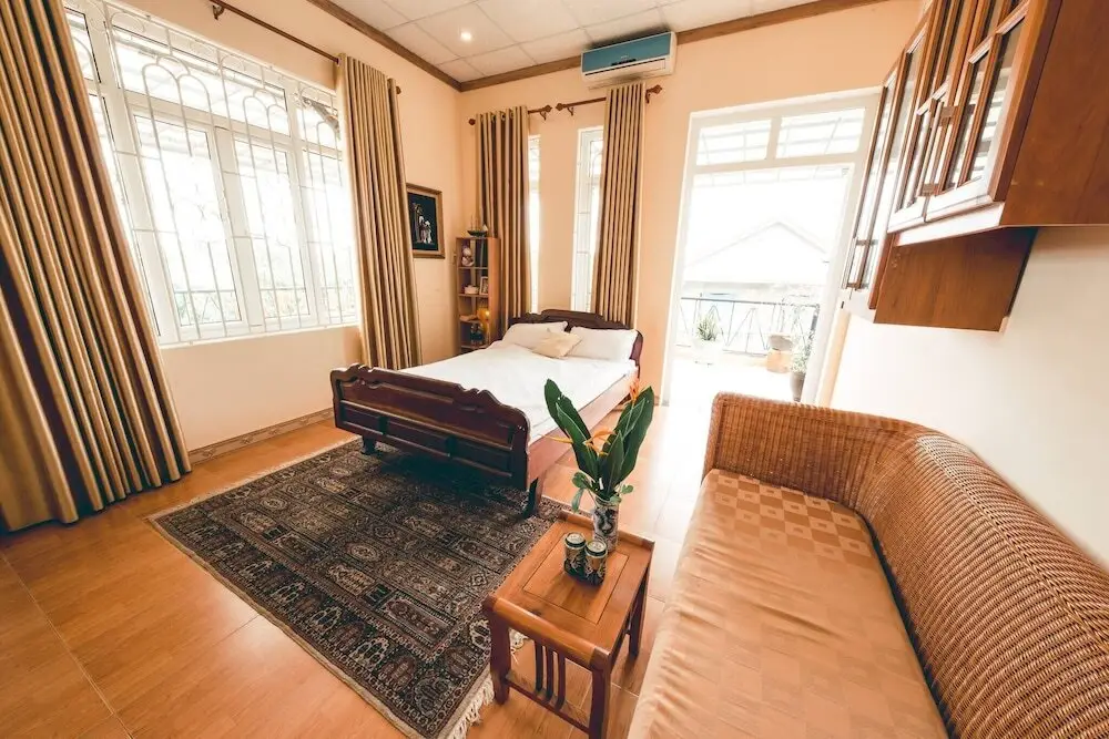 Hillside Homestay Hue - Em Room top Apartment — фото 1