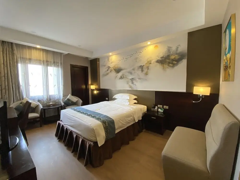Бакнинь: Amy Dong Do Plaza Hotel