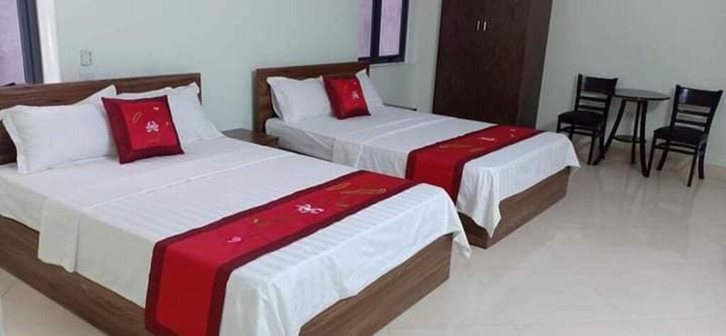 Нгок Куанг: Lily Hotel