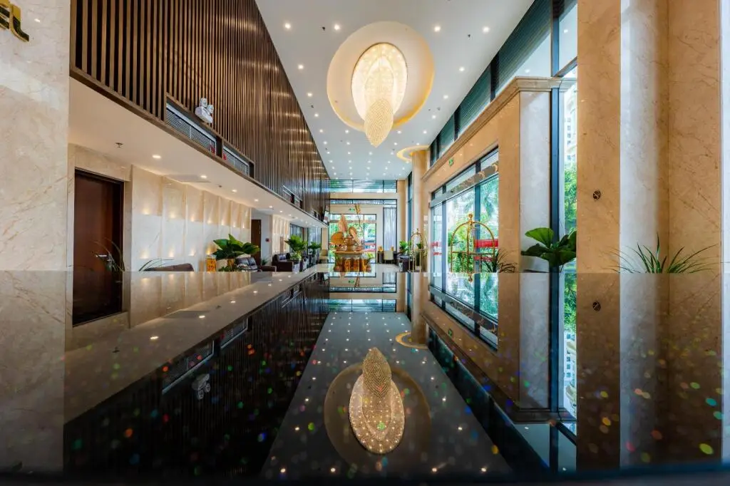 Халонг: Ha Long New Century Hotel