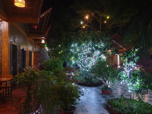 Хоа Лу: Vinh Thinh Homestay