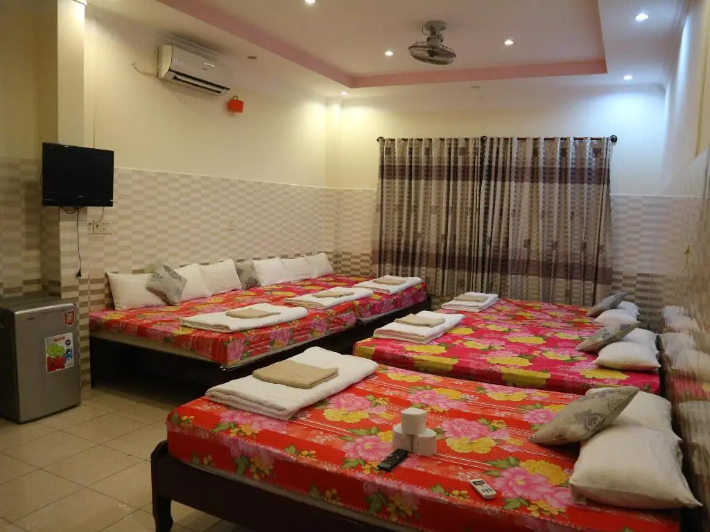 Хатин: Bao Chau Hostel