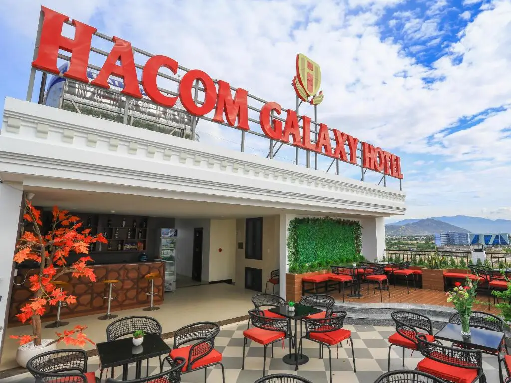 Hacom Galaxy Hotel — фото 1