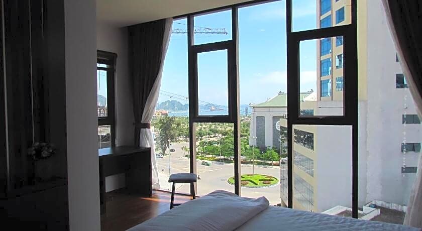 Халонг: Ivy Hotel Ha Long