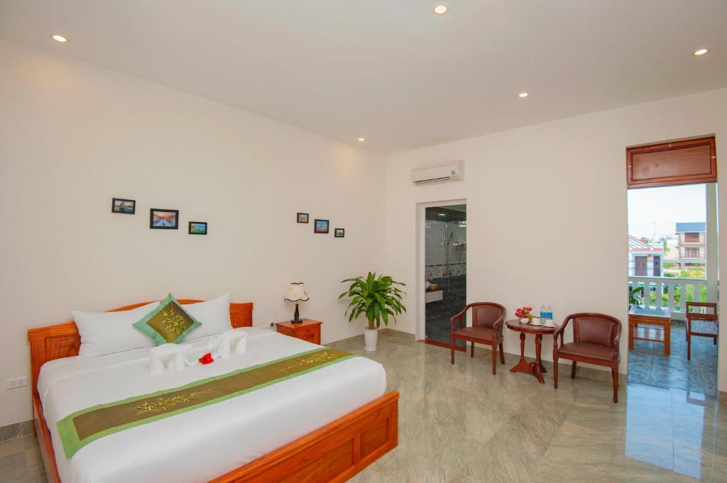 Хойан: Riverside Sunset Homestay Hoi An
