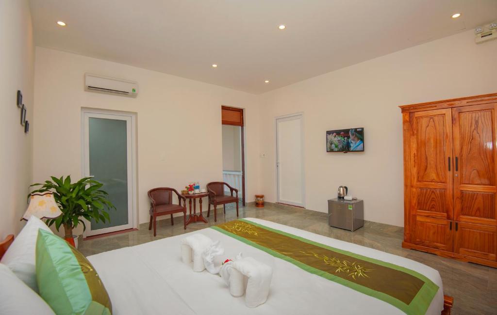 Хойан: Riverside Sunset Homestay Hoi An