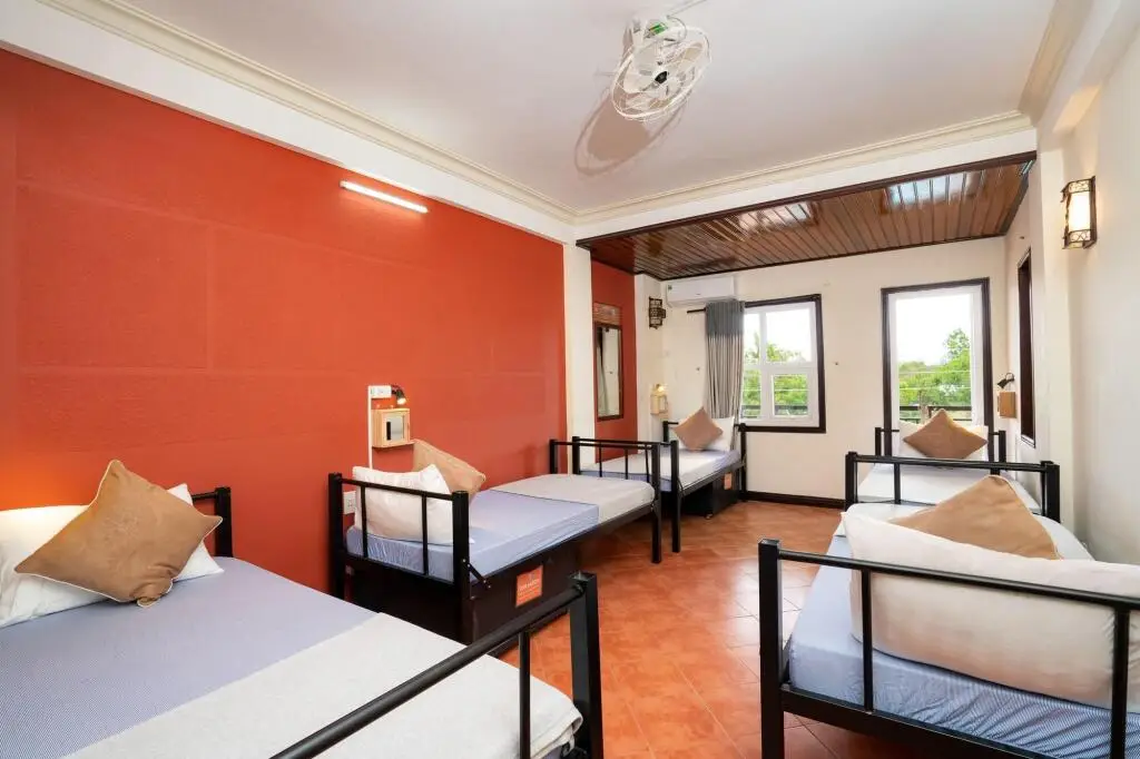 Хойан: Cococha Hostel  Pool Club Adult Only