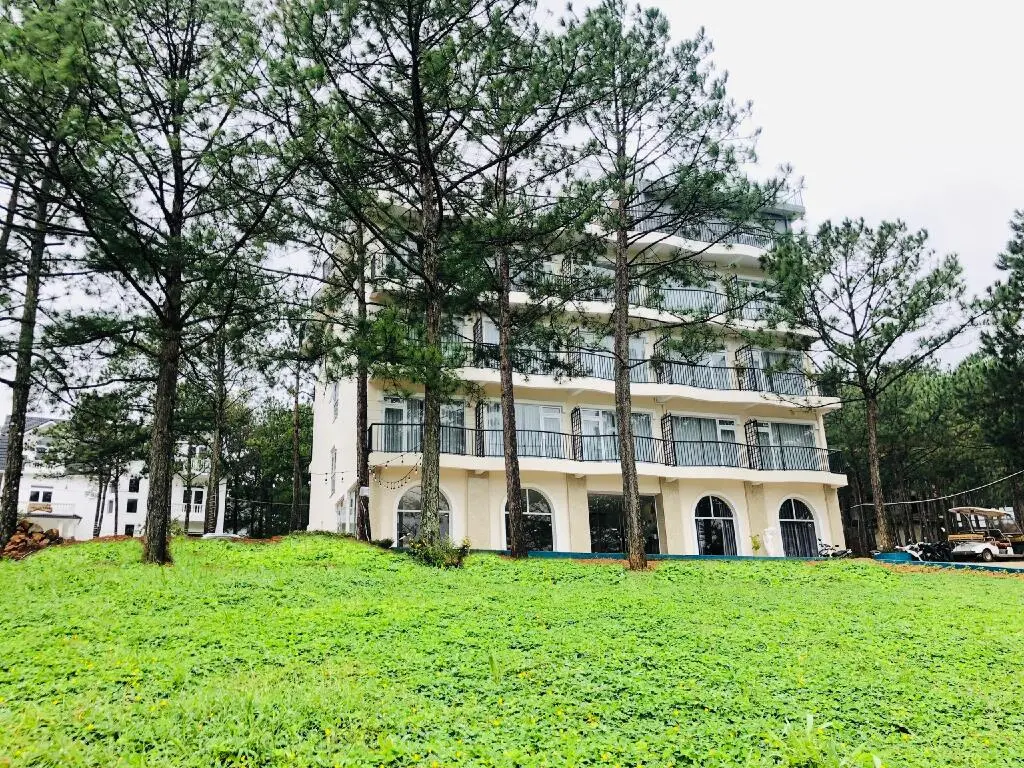 Далат: Romeo  Juliet Dalat Resort