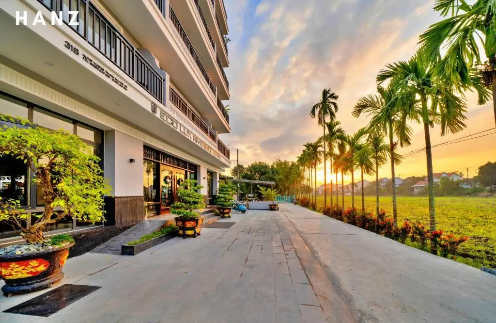 Хойан: Eco Lux Riverside Hotel & Spa
