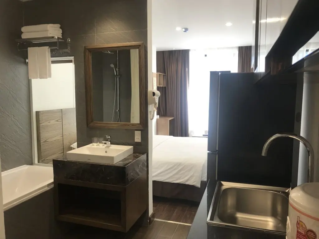 Хошимин: The Bloom Pham Viet Chanh - Modern Living Space in Saigon