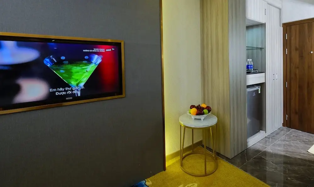 Тхузаумот: Diamond Hotel