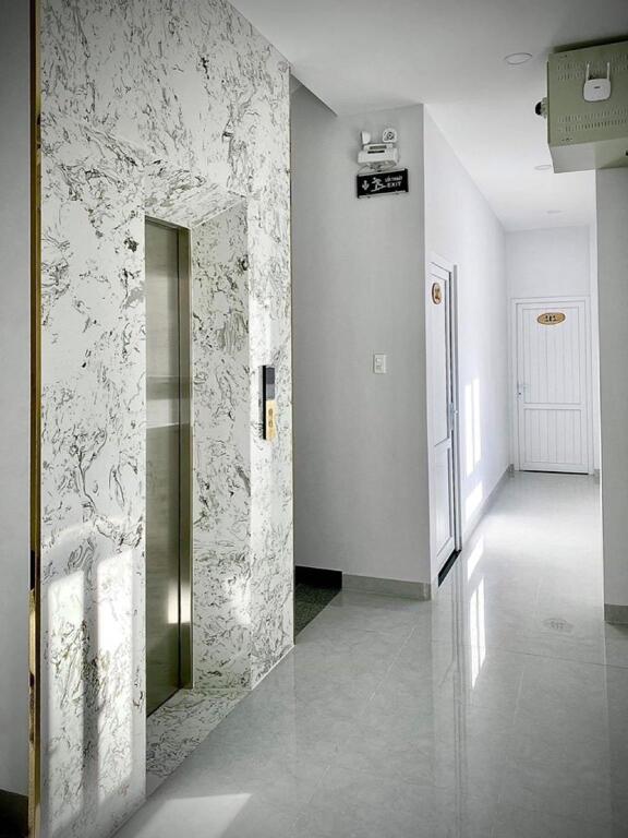 Далат: Lam's Apartment