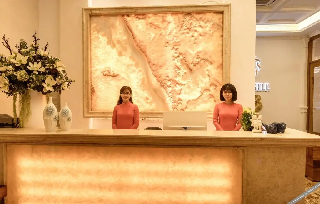 Вунгтау: La Castle Hotel