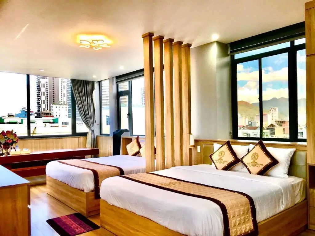 Куинён: Ruby Luxury Hotel
