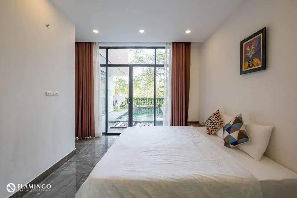 Нгок-Тхань: Flamingo Happy Villa Owner