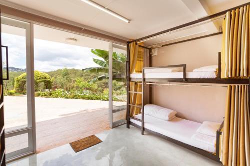 Далат: Da Lat Hotel Container