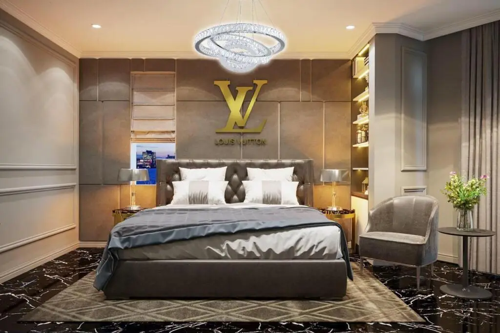 Намдинь: The Wiltons Hotel