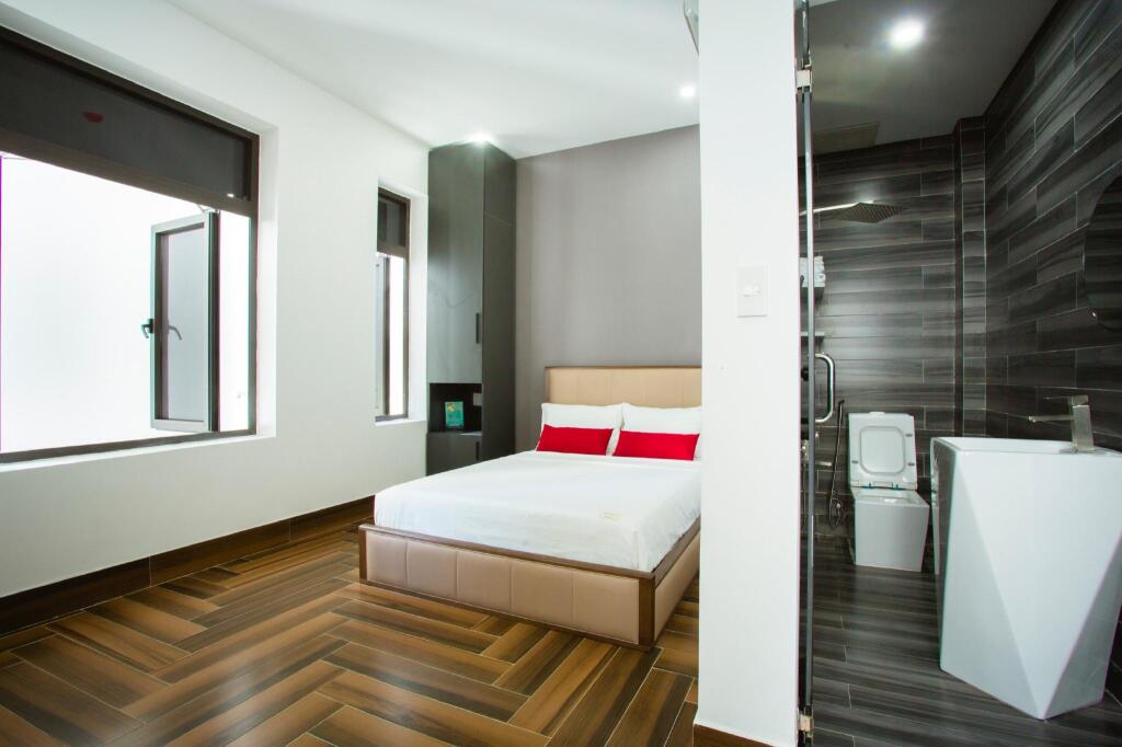Дананг: Aroya Hotel