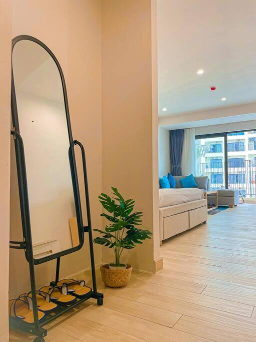 Нячанг: HighSea GoldCoast Superview Apartment